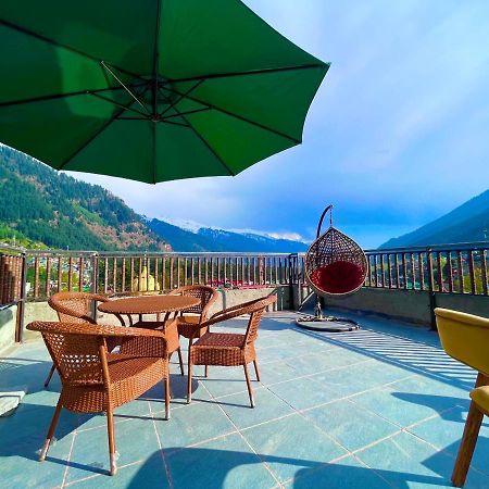 Le Green Resort, Mall Road Manali Экстерьер фото