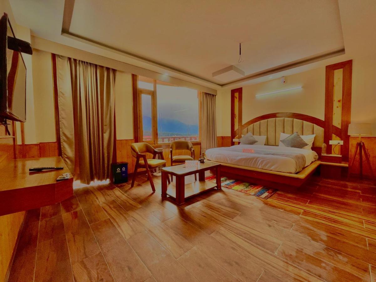 Le Green Resort, Mall Road Manali Экстерьер фото